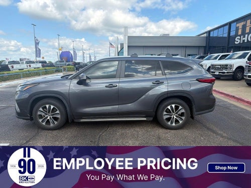 2023 Toyota Highlander XLE