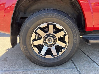 2024 Toyota 4Runner TRD Off-Road