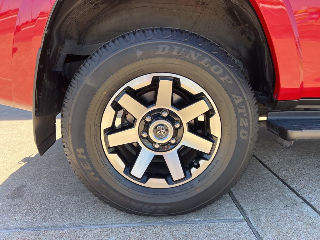 2024 Toyota 4Runner TRD Off-Road