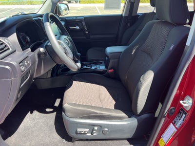 2024 Toyota 4Runner TRD Off-Road