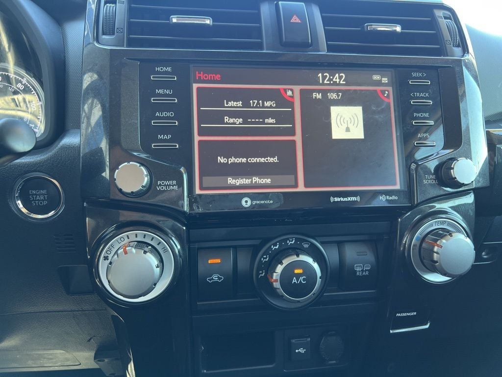 2024 Toyota 4Runner TRD Off-Road