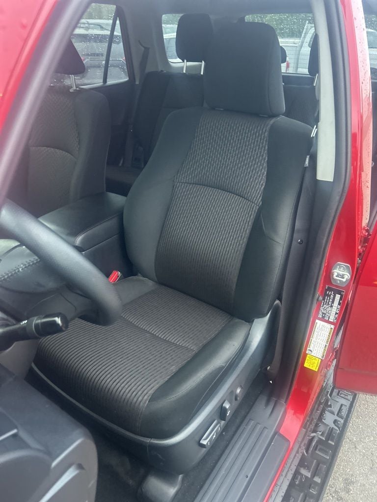 2024 Toyota 4Runner TRD Off-Road