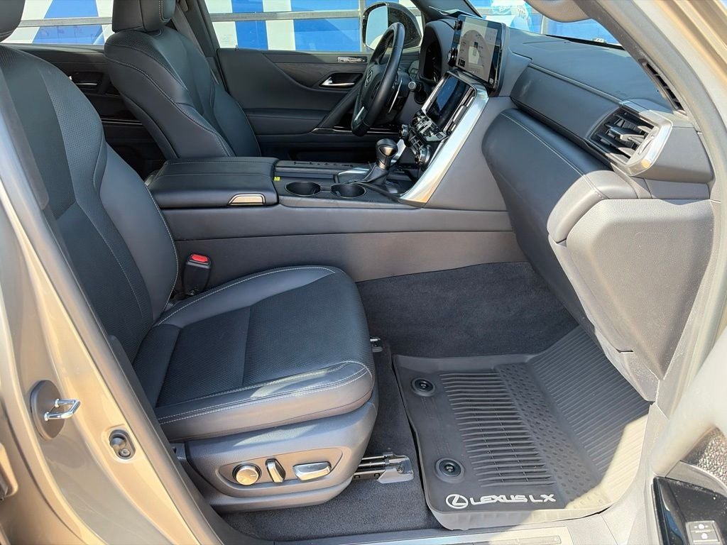 2024 Lexus LX 600 Premium