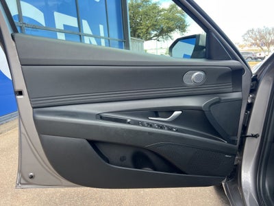 2023 Hyundai Elantra Hybrid Limited