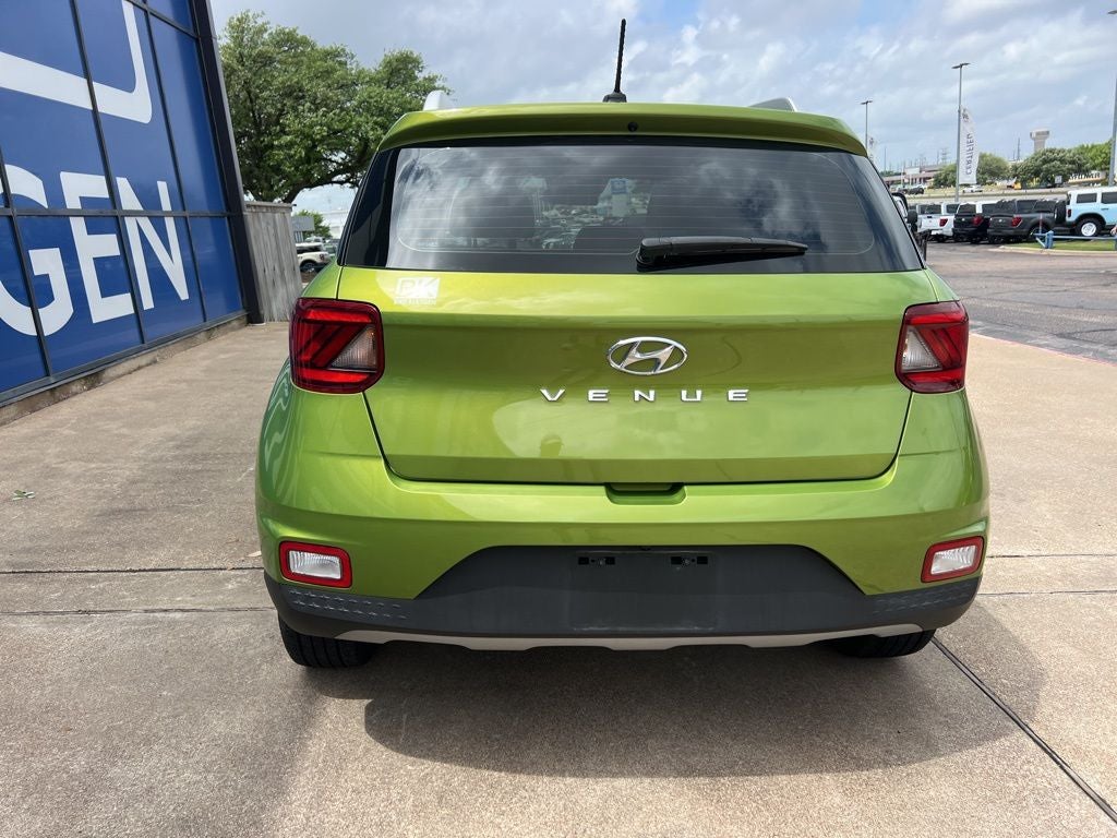 2024 Hyundai Venue SEL