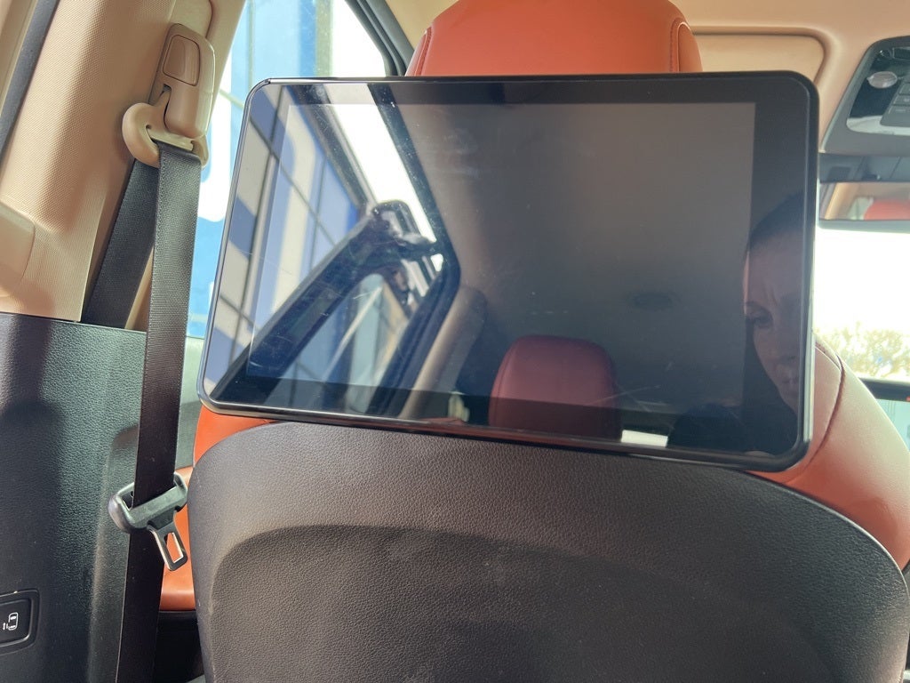 2022 Kia Carnival SX