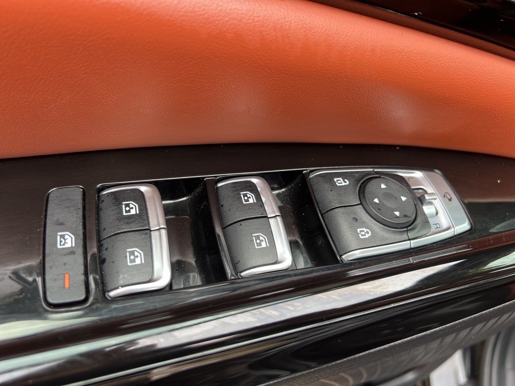 2022 Kia Carnival SX