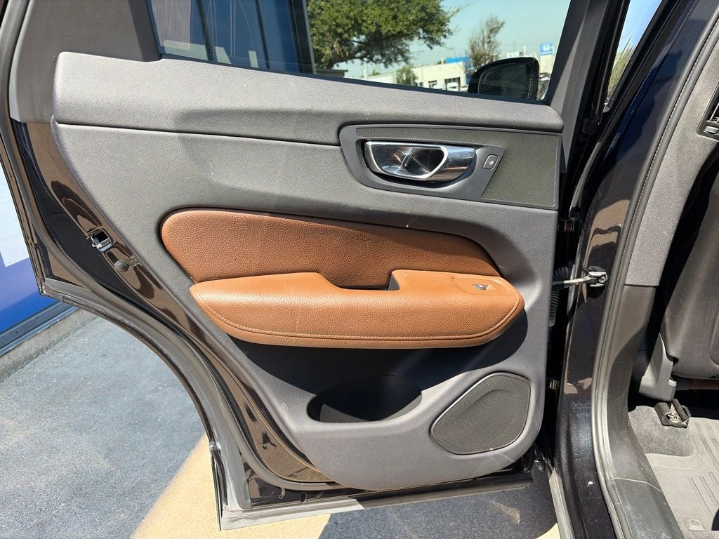 2019 Volvo XC60 T5 Inscription