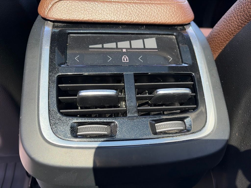 2019 Volvo XC60 T5 Inscription