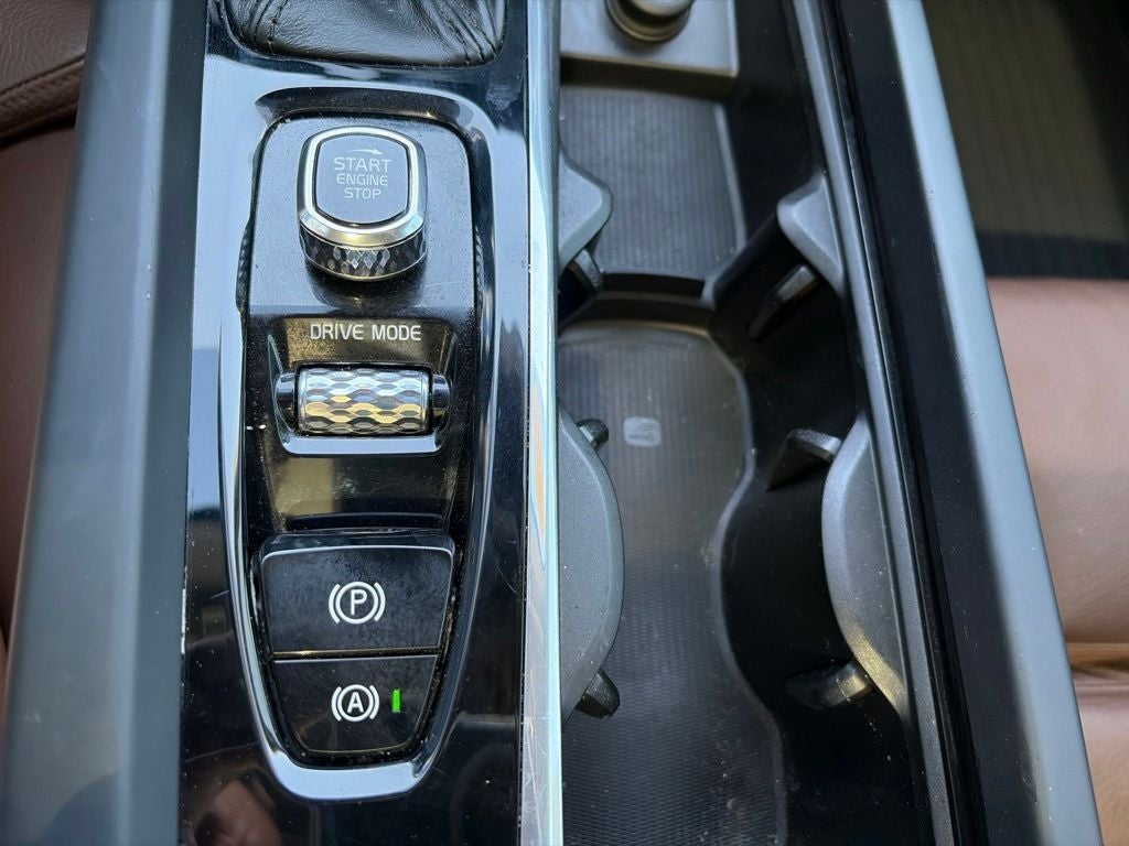2019 Volvo XC60 T5 Inscription