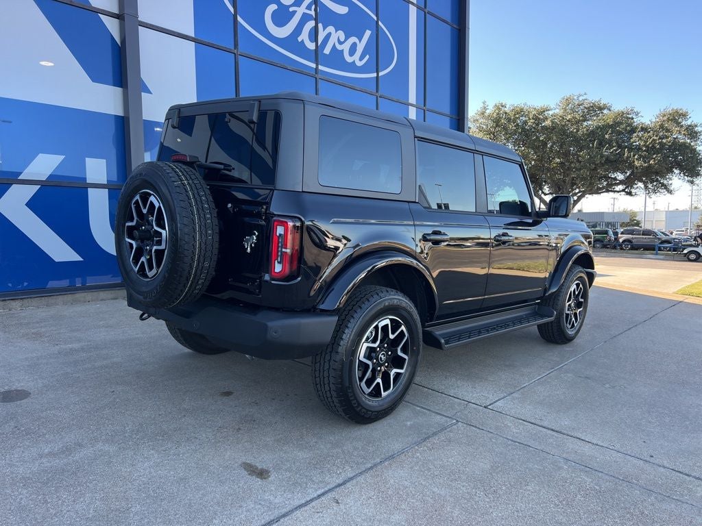 2025 Ford Bronco Outer Banks