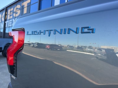 2025 Ford F-150 Lightning Flash
