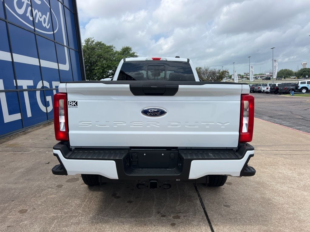 2026 Ford Super Duty F-350® XL
